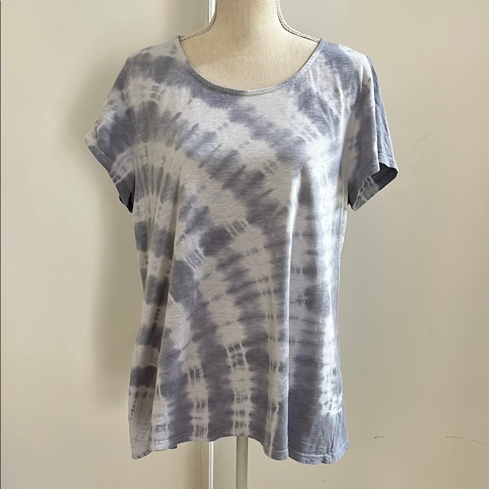 J. Jill Pure Jill Elliptical Scoop Neck Gray and White Tie Dye Relaxed Tee PL